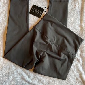 DYI Gray Capri yoga pants